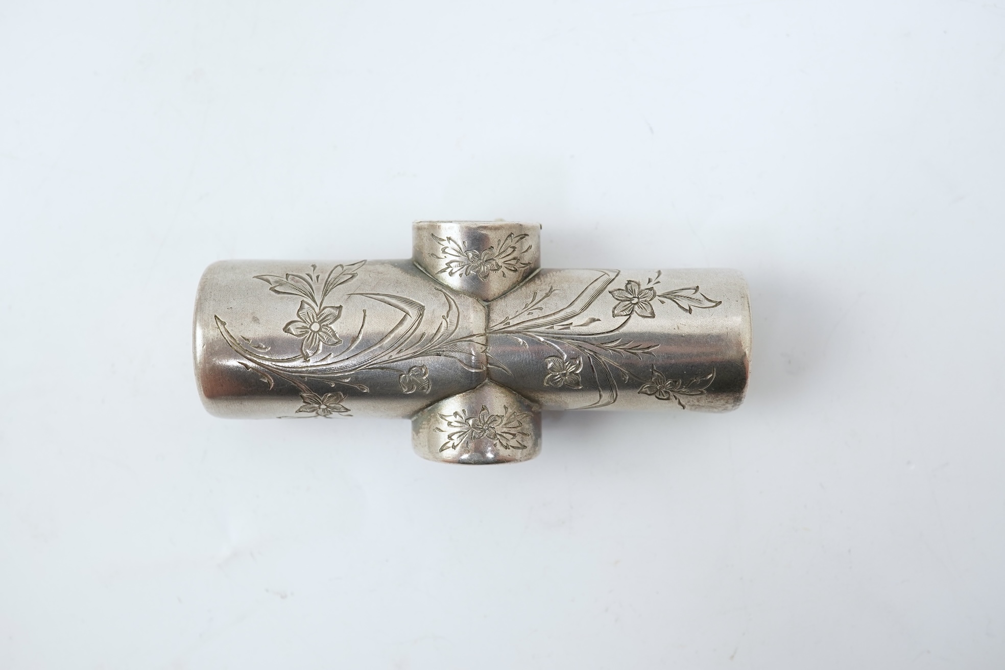 A late 19th/early 20th century Russian 84 zolotnik silver coin case
